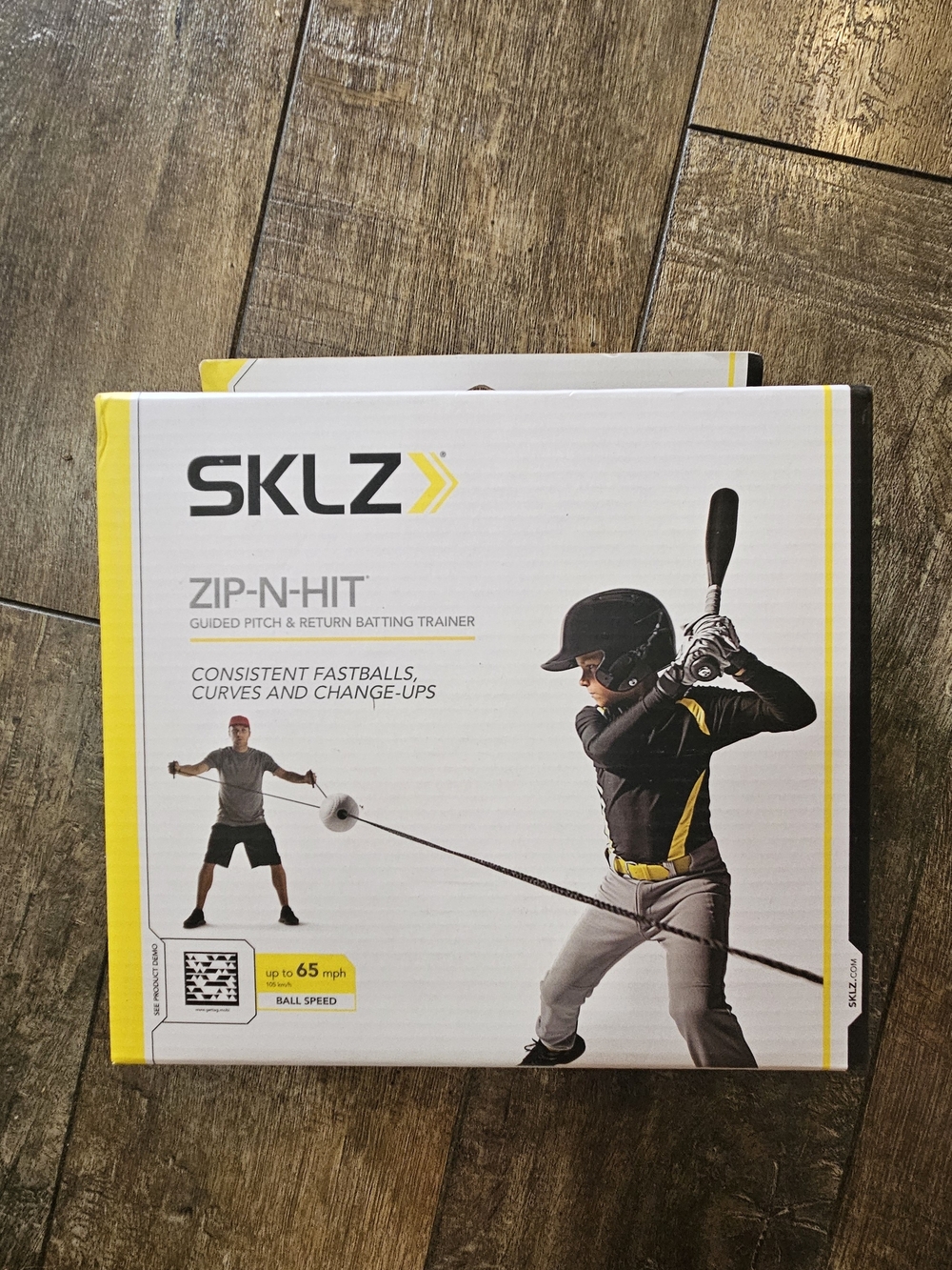 SKLZ Zip-N-Hit Guided Pitch & Return Batting Trainer - Black/Yellow Accents